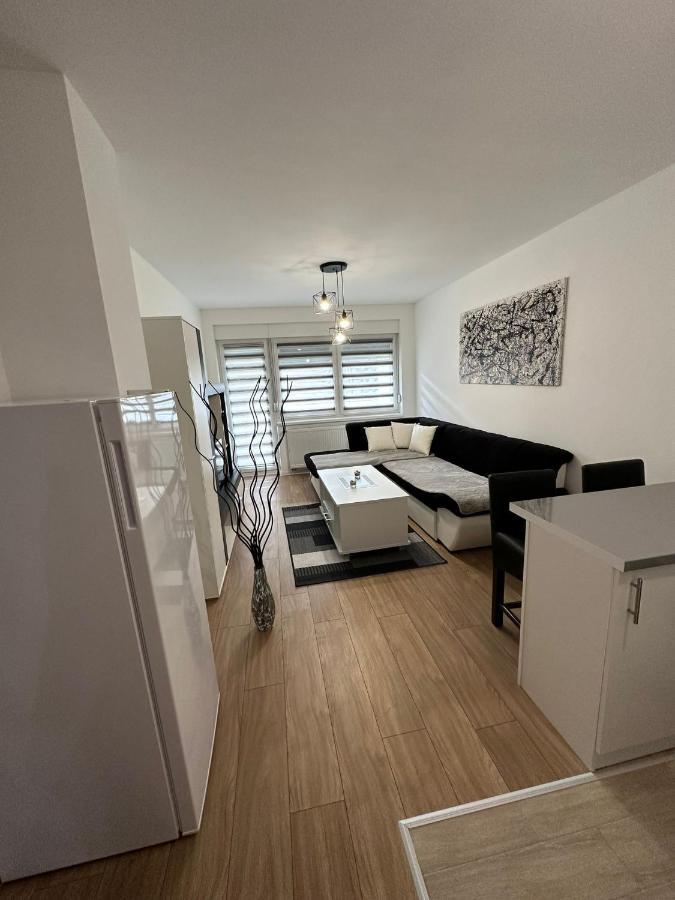 Ferienwohnung Stan Na Dan Mici Brčko Exterior foto